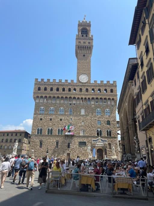L'Affaccio Nel Cuore Di Firenze-Centro Storico Luaran gambar